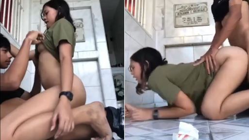 Horny Young Asian Amateur Teen Couple Fucking on The Hard Floor
