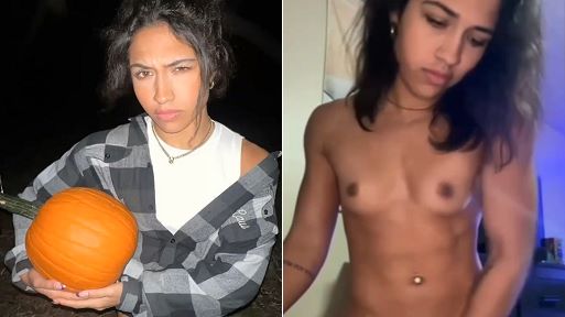 Naked Brunette Muscle Girl Flexing and Rubbing Her Pussy on Snapchat